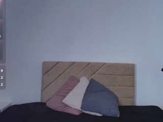 Live webcam model natasha-rose on Soda Cams