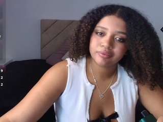 Live webcam model natasha-rose on Soda Cams