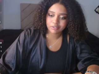 Live webcam model natasha-rose on Soda Cams