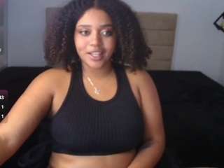 Live webcam model natasha-rose on Soda Cams