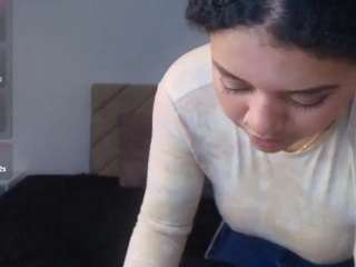 Live webcam model natasha-rose on Soda Cams