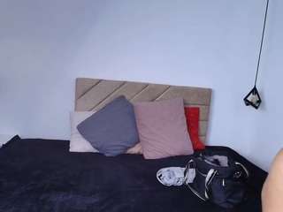 natasha-rose's CamSoda show and profile