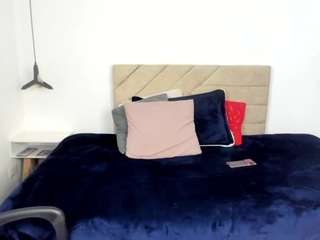 Natasha-rose live webcam show