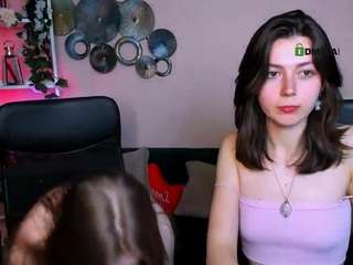 alira-glow live cam profile