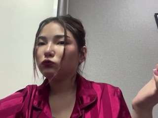 almaschmaltz Live Webcam on CamSoda