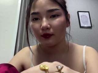 almaschmaltz Live Webcam on CamSoda