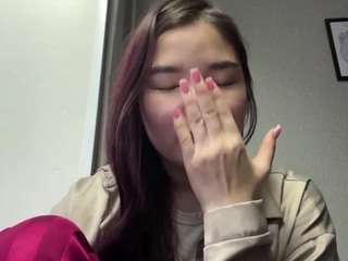 almaschmaltz's CamSoda show and profile