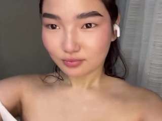 Kama live webcam show