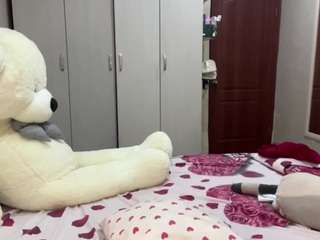 Kama live webcam show