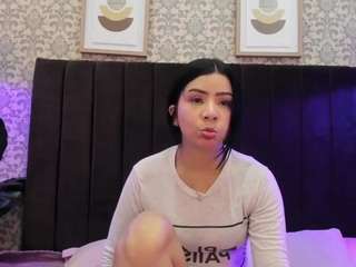 Live webcam model ammyrah on Soda Cams