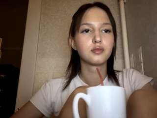 le modèle aurorakrasinski est en webcam porno dans un show sur le site camsoda, il possède les tags suivants: ass,spank,no smoking,oil,petite,pov,pussy,sexy,shaved pussy,skinny,small tits,solo,strip,nature,striptease,tattoos,tease,teen 18,twerk,upskirt