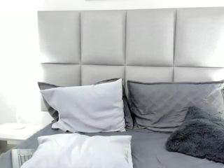 Live webcam model bellasofi on Soda Cams