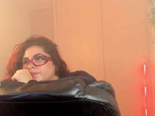 le modèle cleopatracol1 est en webcam porno dans un show sur le site camsoda, il possède les tags suivants: ass bouncing,big tits,blowjob,body massage,brown eyes,brown hair,curvy,drinking,full nudity,orgasm,squirt,striptease,tattoos,hd