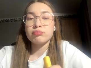 Live webcam model jeannettebad on Soda Cams