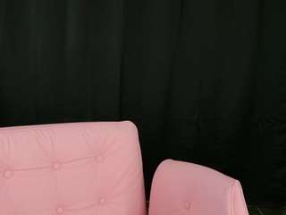 Live webcam model kittymyers01 on Soda Cams