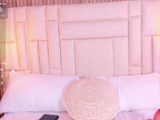 LisaLain live webcam show