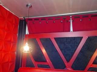 Rhachel-evans live cam preview