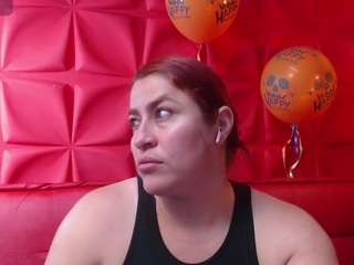 Rhachel-evans live cam preview