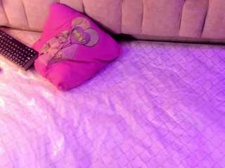 scarletblondie Live Webcam on CamSoda