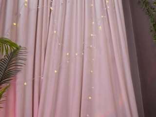 Live webcam model sinfulmoves on Soda Cams