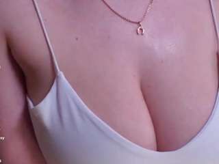 sinfulmoves's CamSoda show and profile