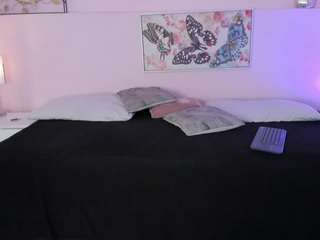 sofia-as's live room