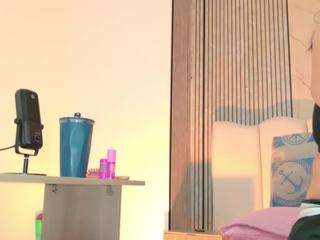 Live webcam model sofia-mar on Soda Cams