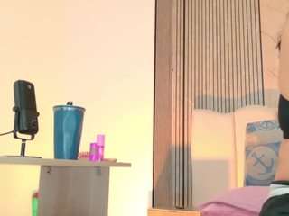 Live webcam model sofia-mar on Soda Cams