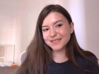 Live webcam model tiffaneybreault on Soda Cams