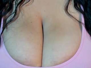 yayis-betancur webcam