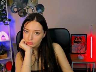 Live webcam model angel-hip on Soda Cams