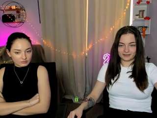 Live webcam model angel-hip on Soda Cams