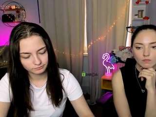 Live webcam model angel-hip on Soda Cams