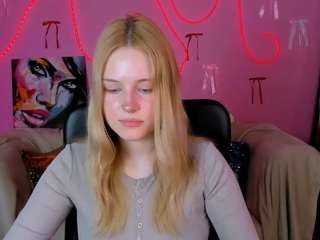 Live webcam model angel-hip on Soda Cams