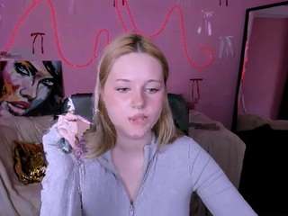 angel-hip Live Webcam on CamSoda