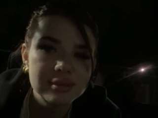 annikaazzaro live cam profile