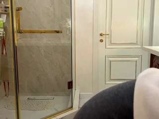 Live webcam model charlsieblankenbaker on Soda Cams