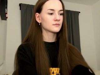 Live webcam model double-sun on Soda Cams