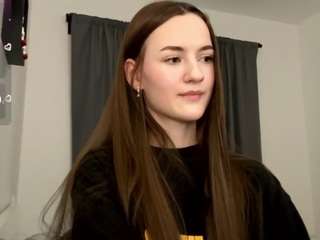 Live webcam model double-sun on Soda Cams