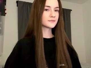 Live webcam model double-sun on Soda Cams