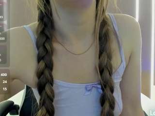 elaia-bridge Live Webcam on CamSoda