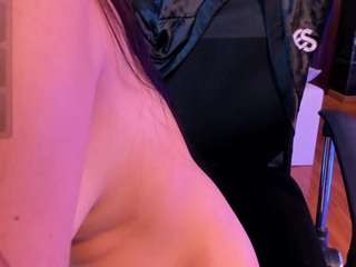 emily-loppez