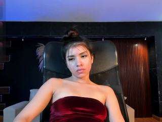 emily-loppez Sex Cam Show