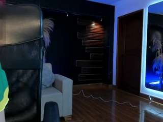 emily-loppez