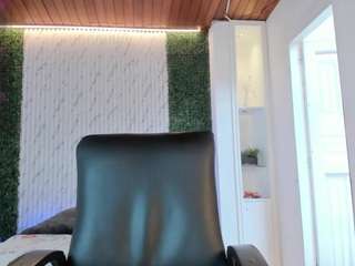 emily-loppez live webcam show
