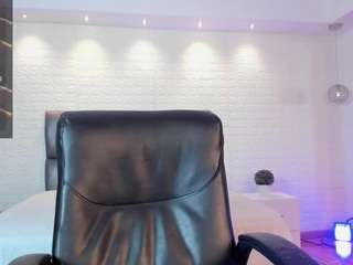 Emily-Loppez live webcam show