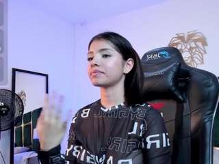 emily-loppez