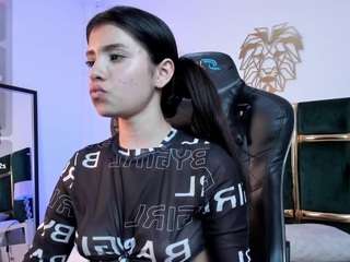 emily-loppez