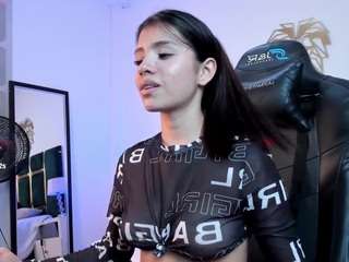 emily-loppez