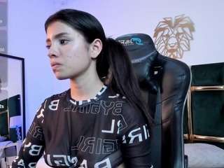 emily-loppez